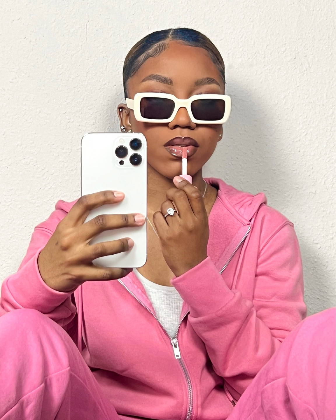 that Kylie Cosmetics high gloss lipgloss power🎀👄. the Kylie diva lipgloss is the perfect nude lipgloss shade for dark skin. i absolutely love the consistency of the lipgloss, it leaves your lips looking juicy and the pigmentation is insane. it’s definitely a must try lipgloss

#LTKbeauty #LTKstyletip #LTKeurope