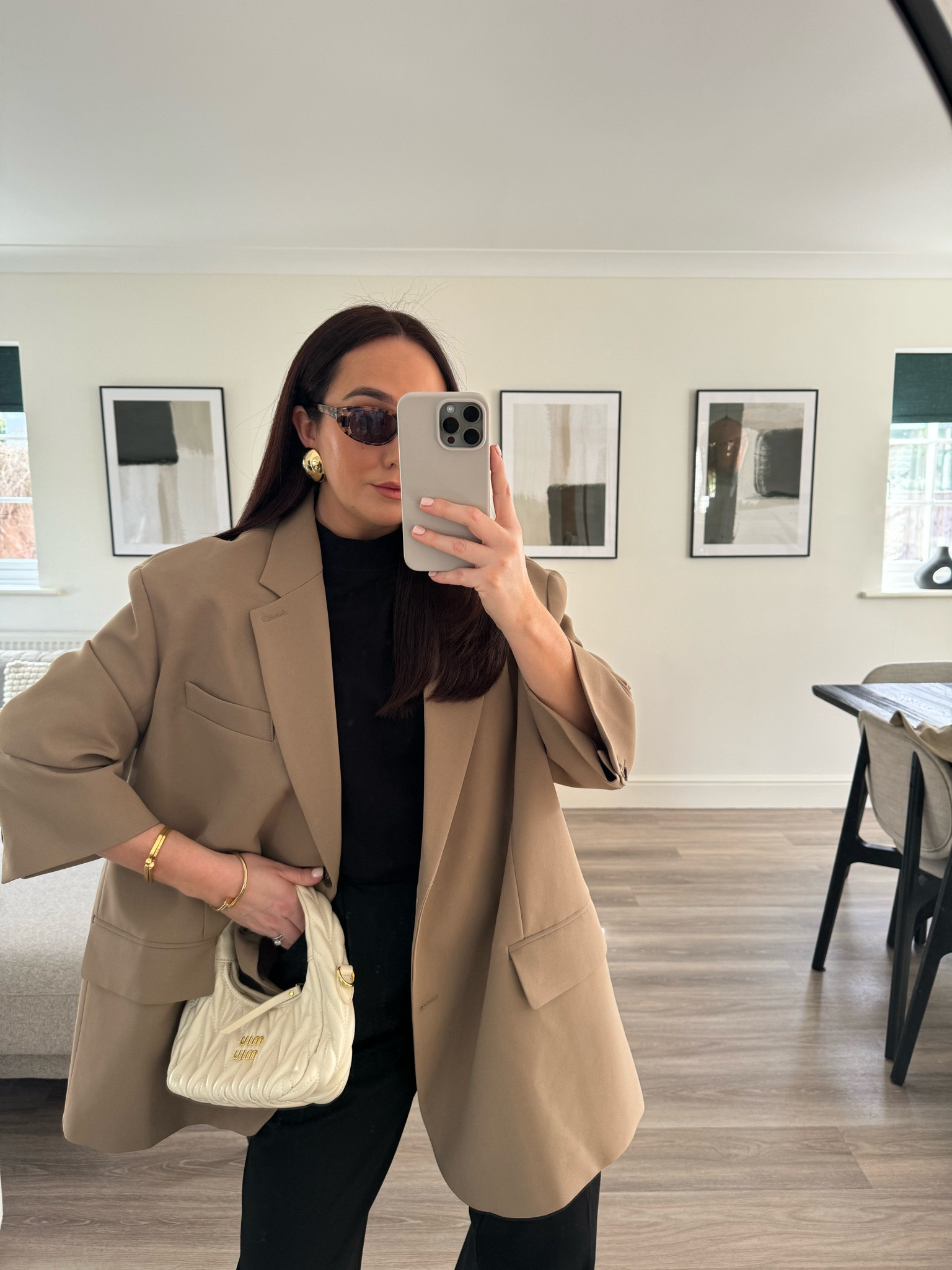Really love those new items before adding them to your wardrobe. The colour of this Bea Frankie Shop blazer has been on my wish list for so long. 

#blazerstyle #casualoutfit

#LTKSpringSale #LTKSeasonal