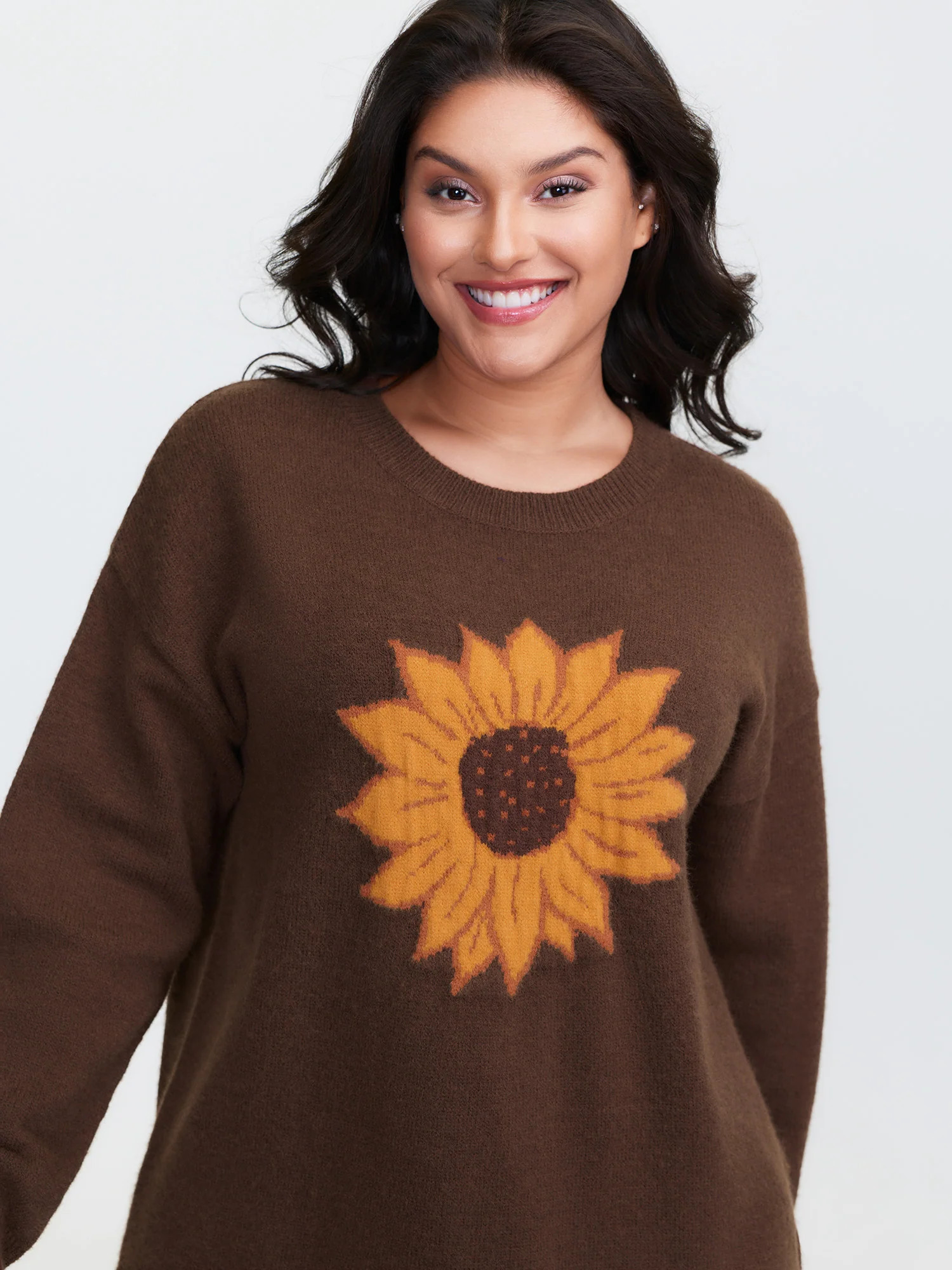 Supersoft Sunflower Pattern Round Neck Pullover | Bloomchic