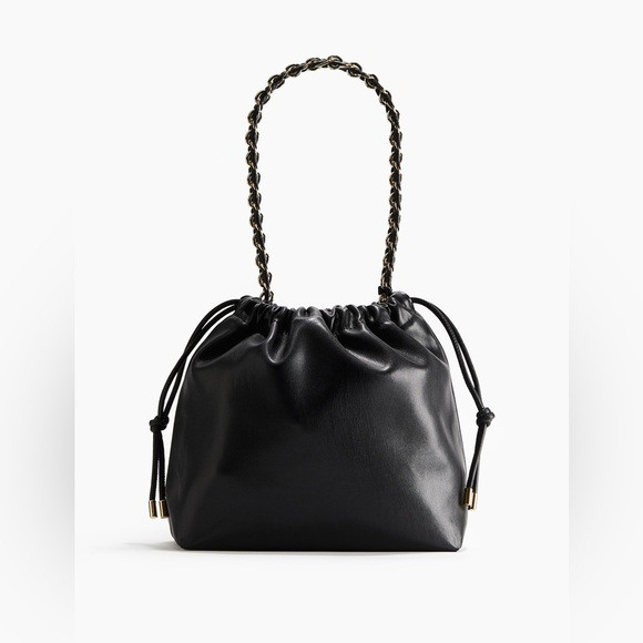 H&M BUCKET BAG | Poshmark