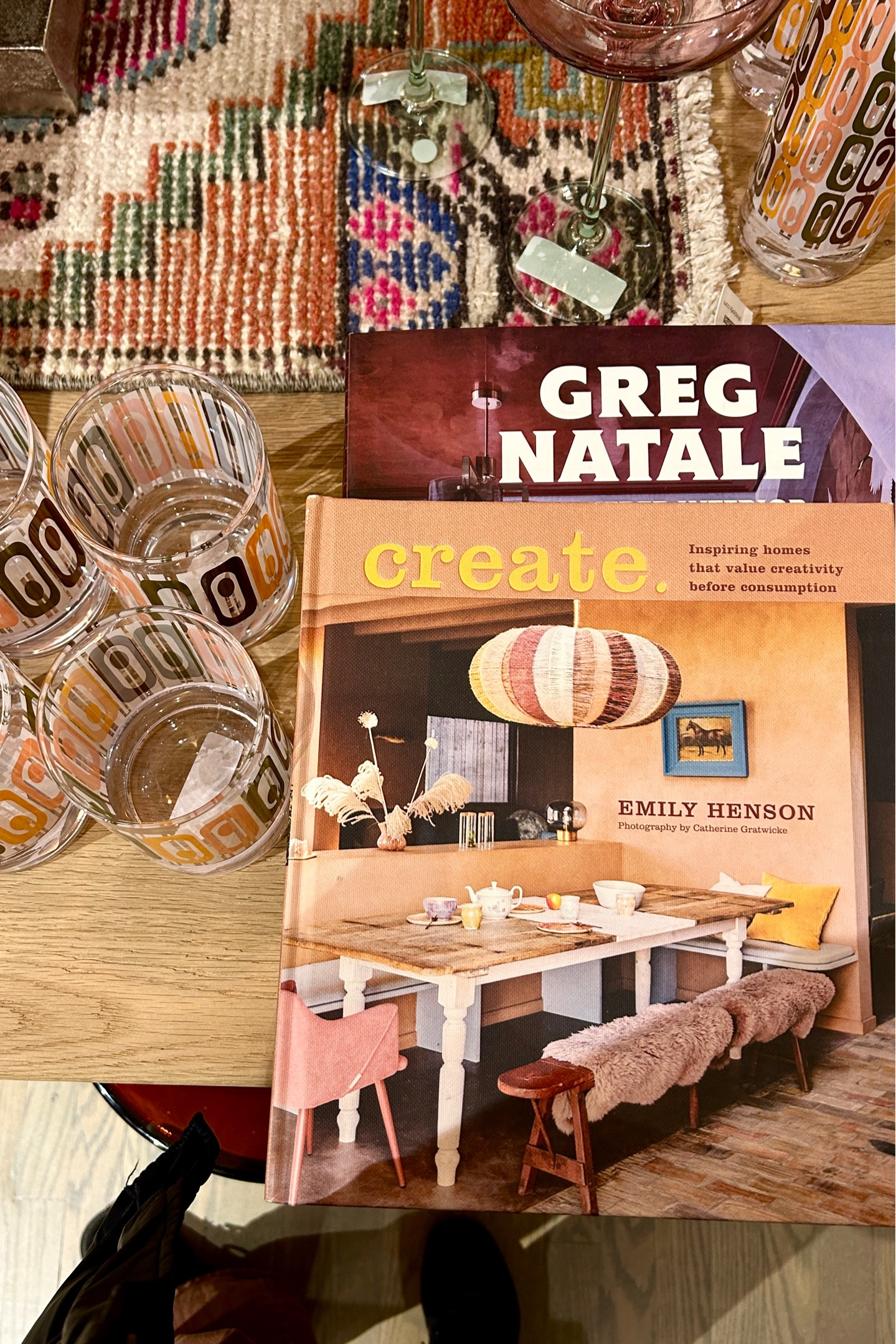 BOOKISH LIST 🙃 i’ve been lovingggg interior styling books and magazines lately as i learn how to style my handmade paintings 😌 #bookclub #wishlist

#LTKFindsUnder50 #LTKHome #LTKGiftGuide