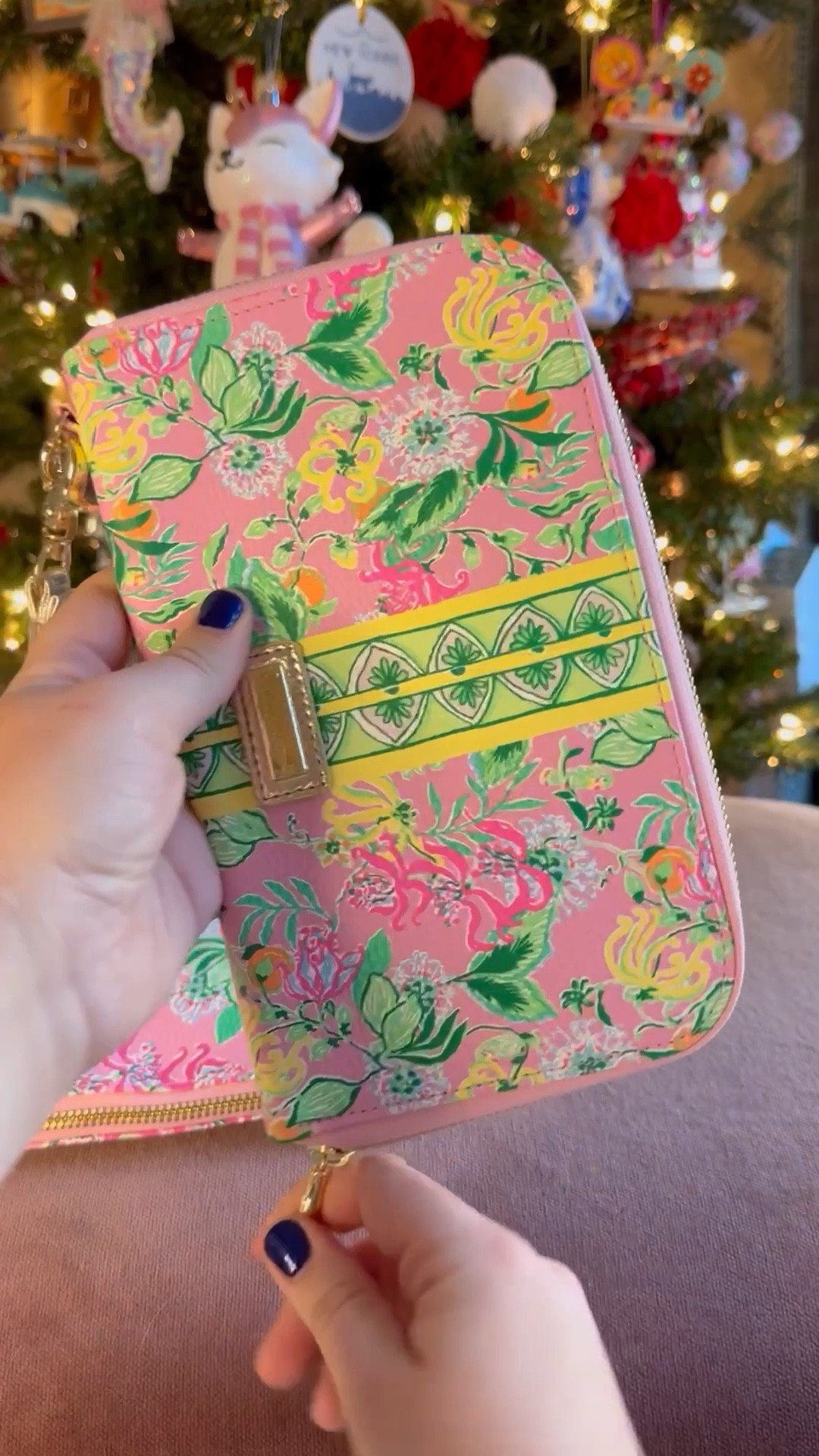 Lilly Pulitzer items from Lifeguard Press make perfect affordable gifts for the colorful people in your life! 

Tech case, travel wallet, travel pouch, iPad case, organizer 

#LTKFindsUnder50 #LTKTravel #LTKGiftGuide