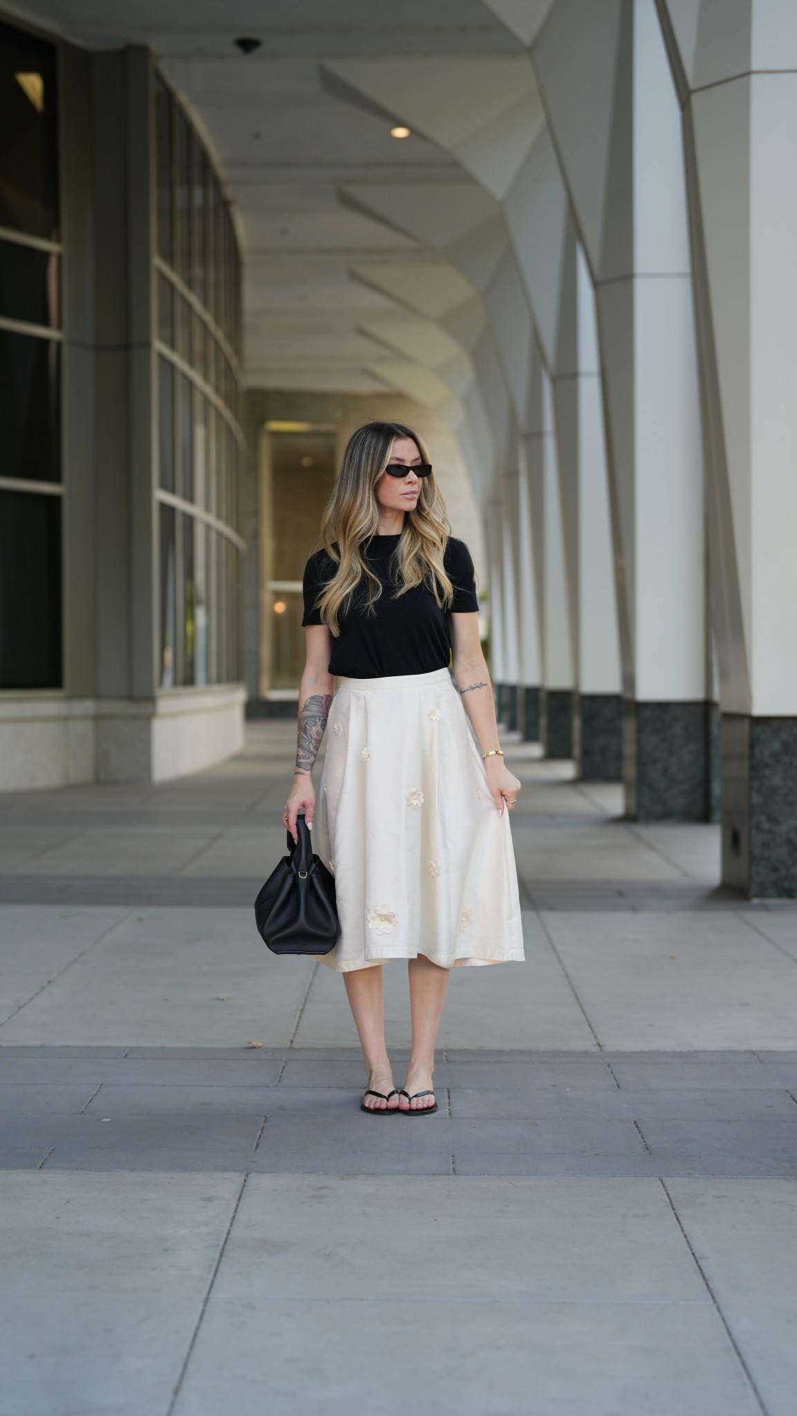 Elegance in every detail !  🤍

Skirt size M 

#LTKStyleTip #LTKSeasonal #LTKBeauty