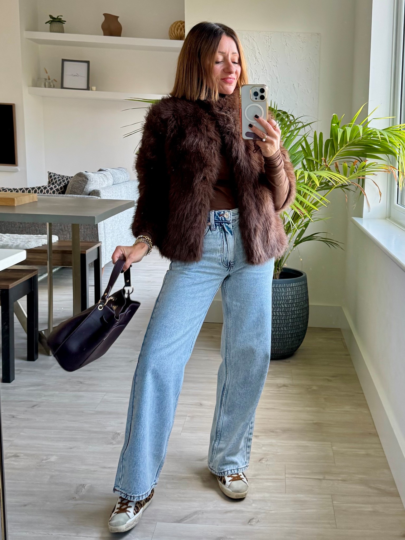 These jeans in a light wash come in a short leg too! 

I sized down on the waist for a more snug fit 

#LTKautumn #LTKwinter #LTKuk