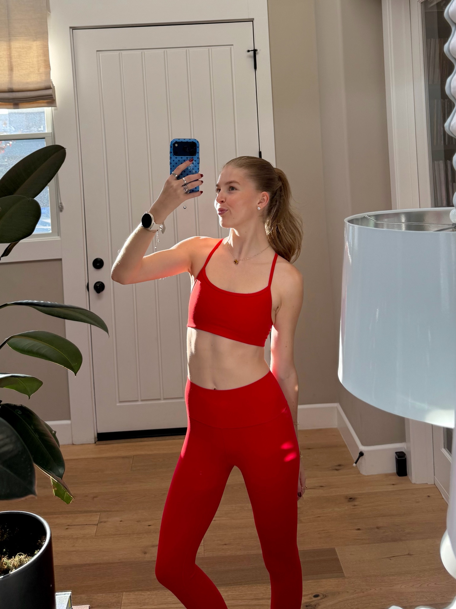 one of my all time favorite sets… Vuori AllTheFeels™️ Cherry set 🍒 say NO more!!! #vuoripartner #workoutclothes #workouts #workoutset #vuori #cherry #LTKCyberWeek @vuoriclothing 

#LTKHoliday #LTKActive