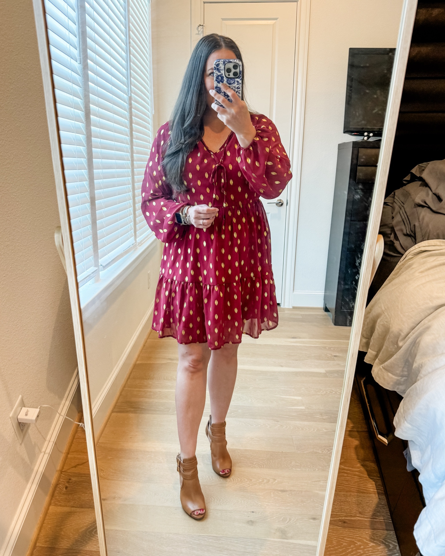 Fall outfit / fall dress / maroon burgundy dress / long sleeve dress / Amazon fashion / workwear / work outfit / wedding guest dress 

#LTKWedding #LTKWorkwear #LTKSeasonal