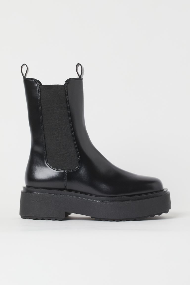 Chunky Chelsea boots
							
							£39.99 | H&M (UK, MY, IN, SG, PH, TW, HK)