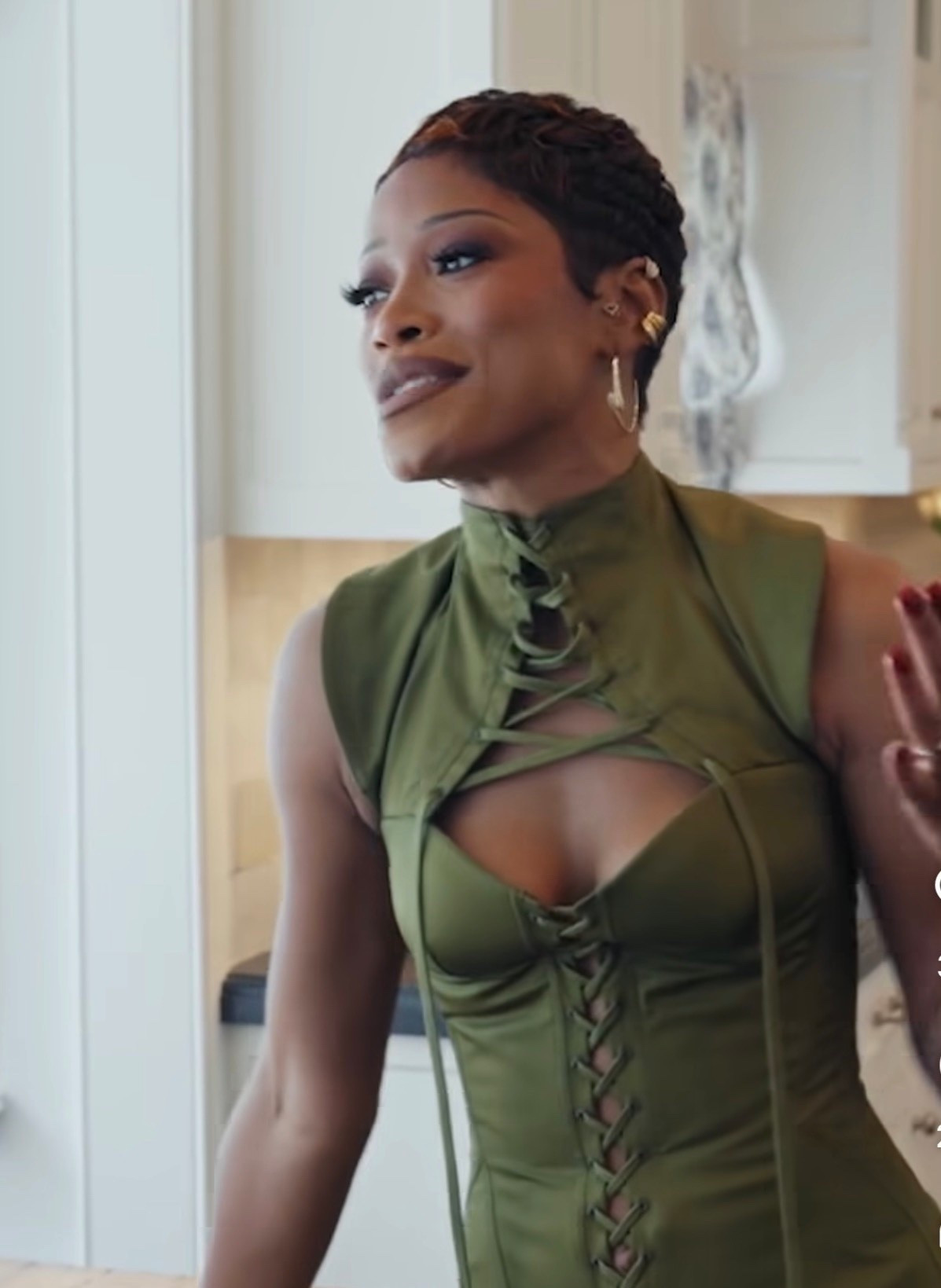 #kekepalmer wore #alexandermcqueen in her @archdigest home tour. Hot! Or Hmm..? 💣