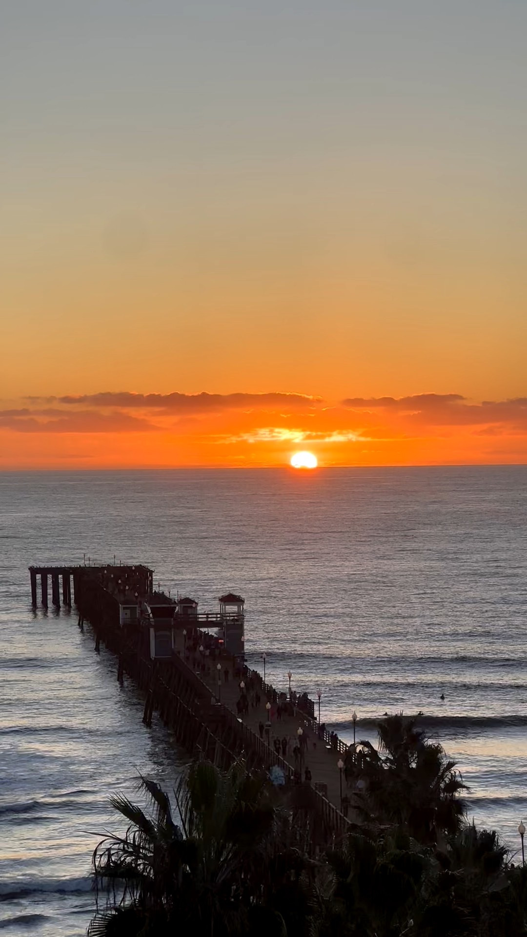 Amazing sunset by the sea.
#SeasideSunset #GoldenHour #OceanViews #CoastalCalm

#LTKvlog #LTKTravel