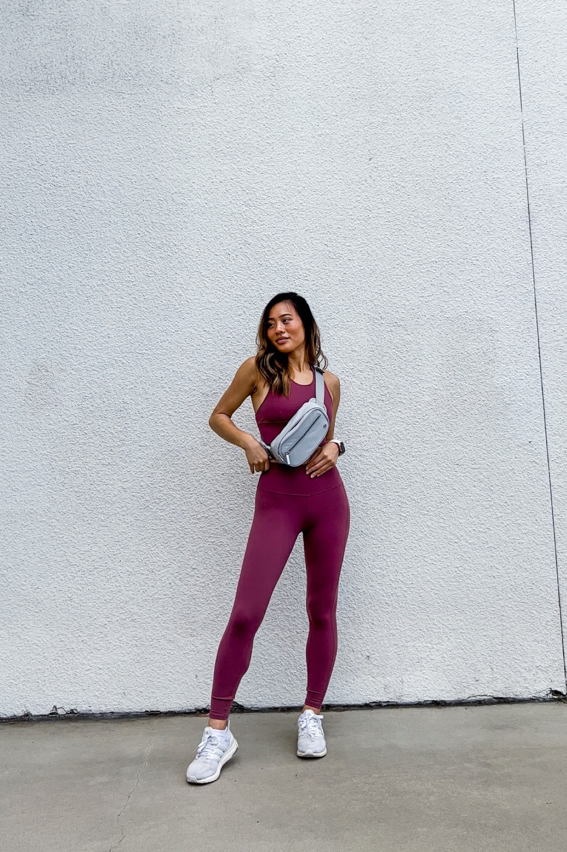 Workout set, matching set, petite leggings, sports bra, lululemon belt bag

Workout set: Italic
Bag: Lululemon
Shoes: Adidas

#LTKfit #LTKitbag