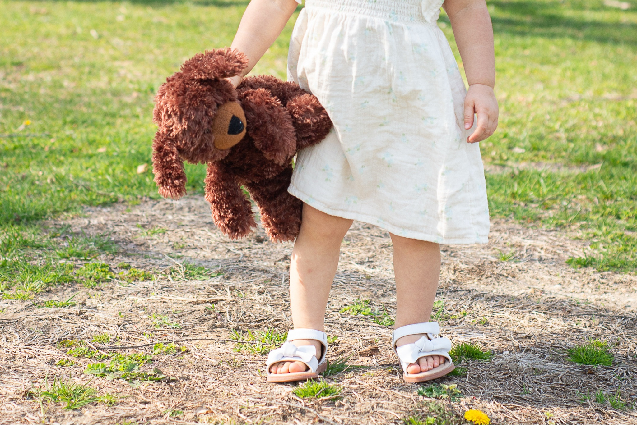 toddler girl spring family photo outfit inspo

#LTKKids #LTKBaby #LTKFamily
