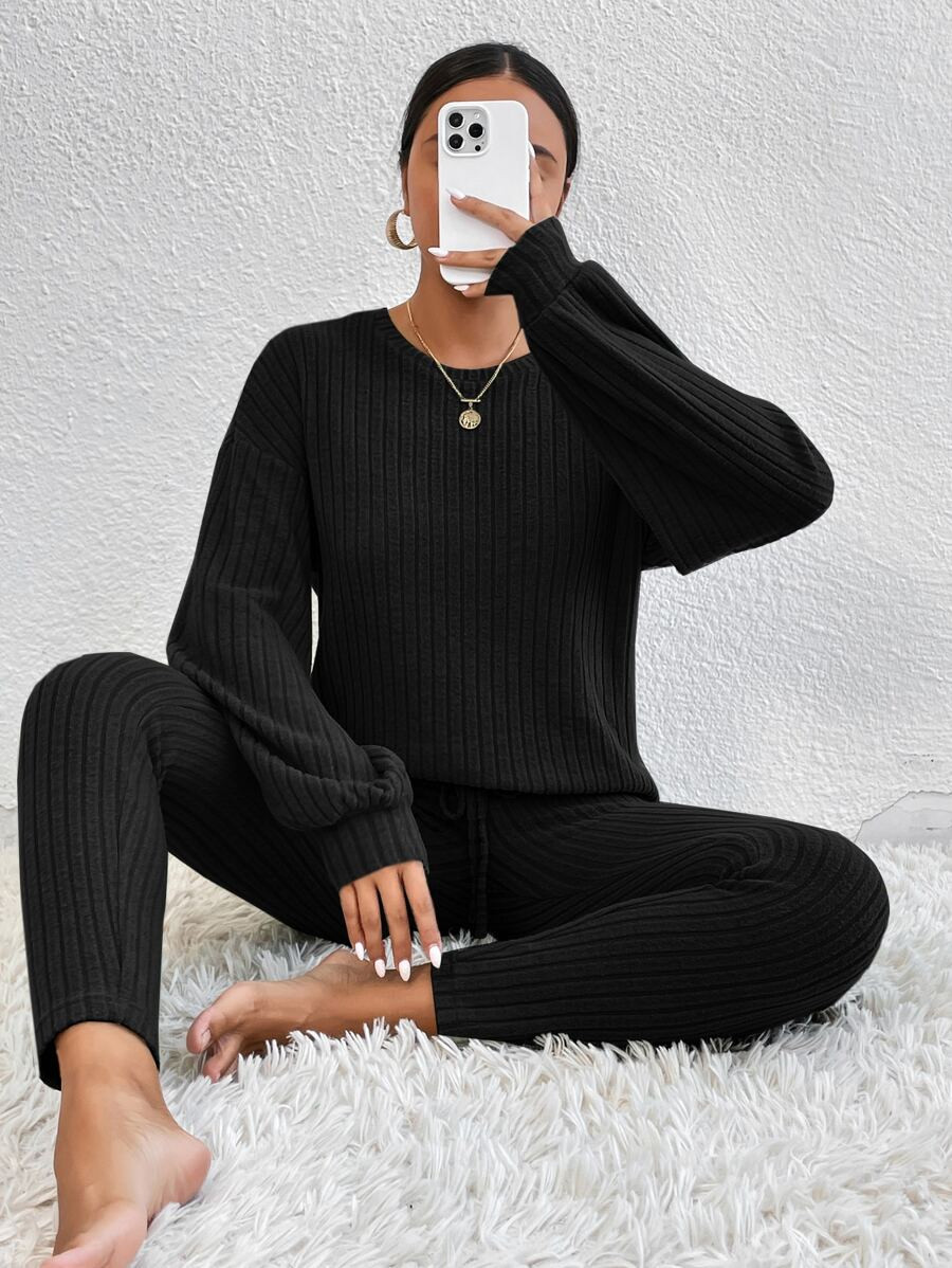 SHEIN Unity Drop Shoulder Tee & Tie Front Skinny Pants SKU: sw2210134338225532(500+ Reviews)$21.4... | SHEIN