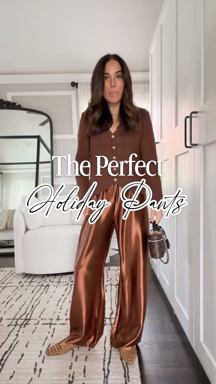 🤎✨ The holiday pants you didn’t know you needed. These feel like pajamas but look designer — soft, silky, and they don’t wrinkle 🙌🏻They totally give Aritzia vibes but they’re only $35. Perfect for holiday parties, date nights, or even dressed down with sneakers.



#LTKFindsUnder50 #LTKHoliday #LTKFindsUnder100