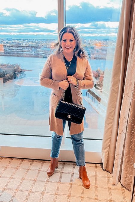 G’morning, Boston ( from earlier this week!)
One of my favorite things to do fashion-wise is to pair several affordable finds with one fantastic splurge piece.
My top and cardigan are by Amazon Essentials and the (absurdly comfortable) boots are by Universal Thread!!

#LTKSeasonal #LTKstyletip #LTKHoliday