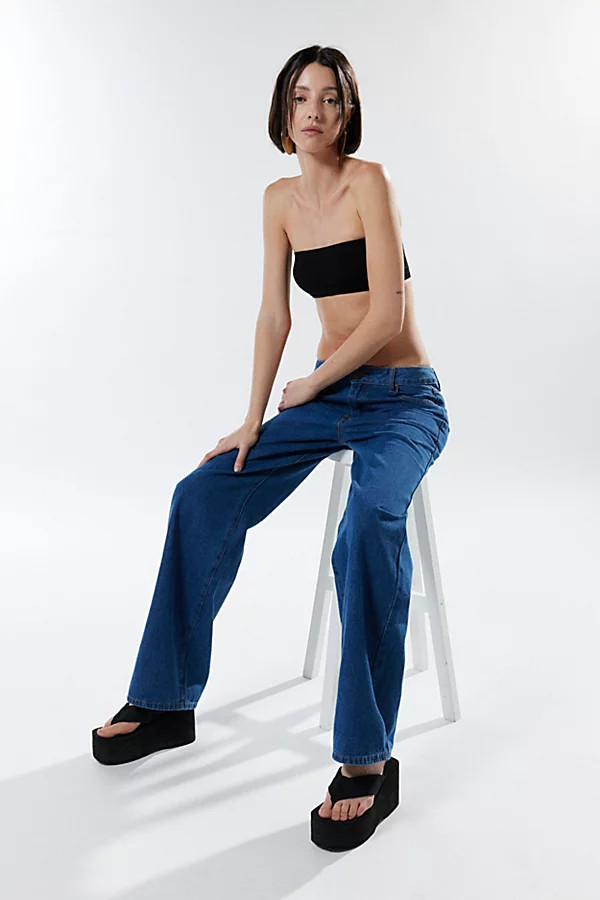 Lioness Top Model Low-Rise Straight Leg Jean in Indigo, Women's at Urban Outfitters | Urban Outfitters (US and RoW)