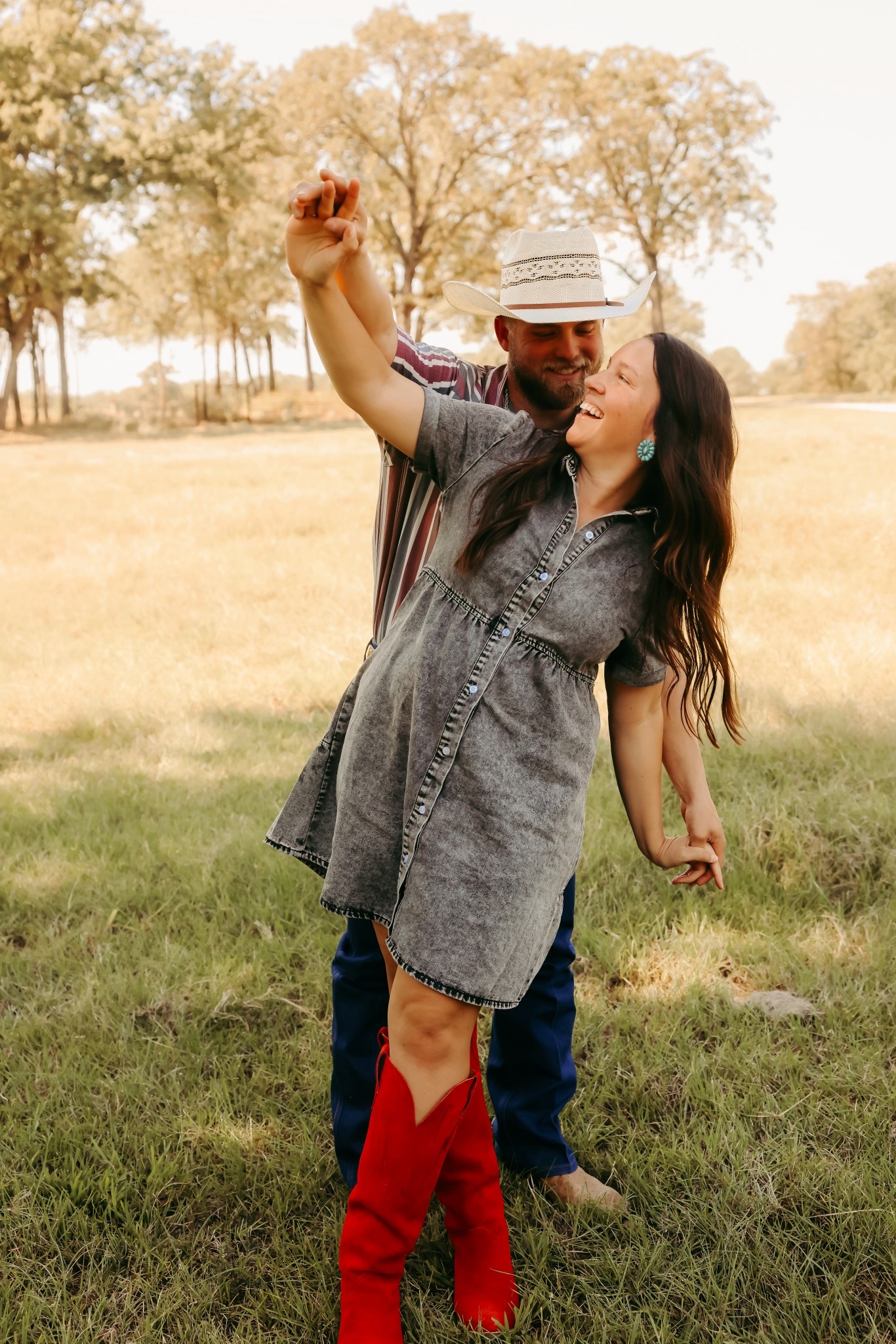Loveeeee this denim dress! So cute & casual! I’m 5’4” 160lbs wearing a medium! Tons of colors available! 

#LTKFindsUnder50 #LTKU #LTKStyleTip