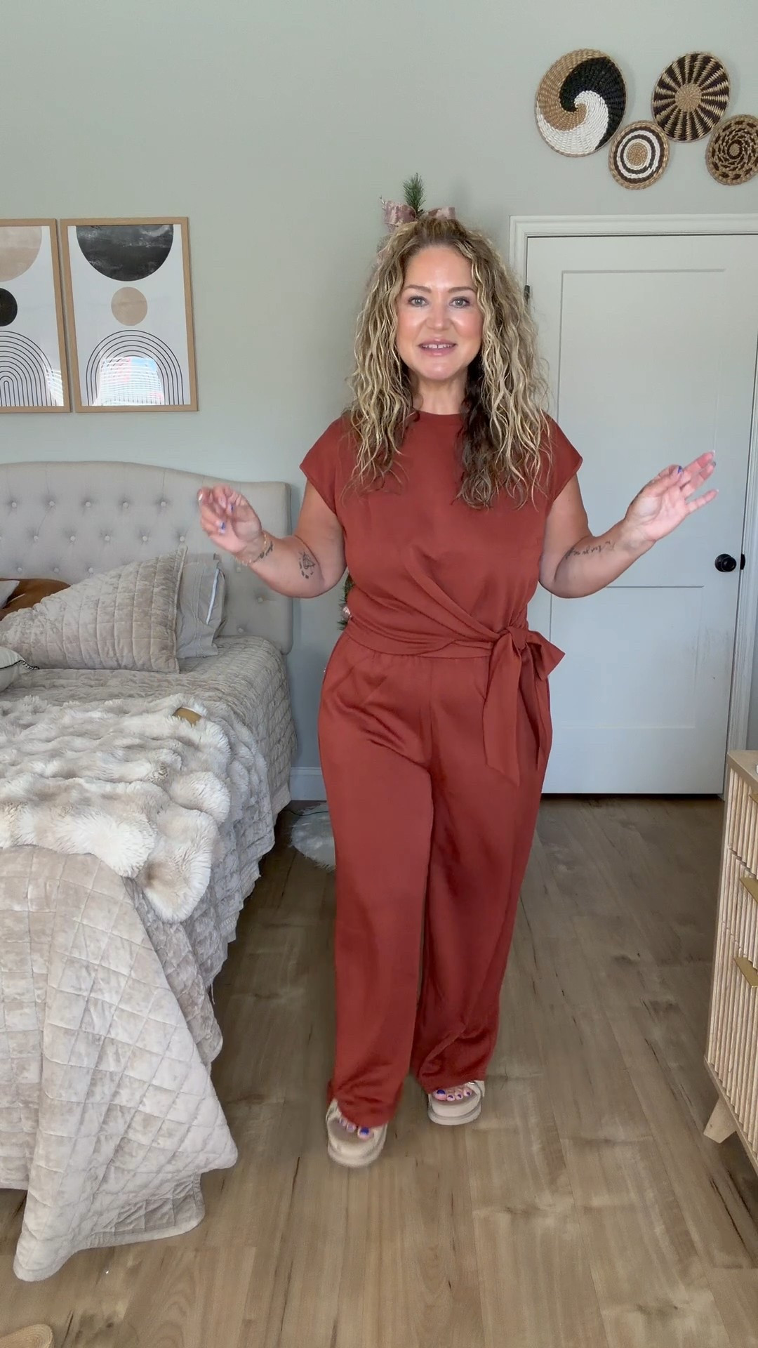 Size large 

#LTKMidsize #LTKOver40 #LTKPetite