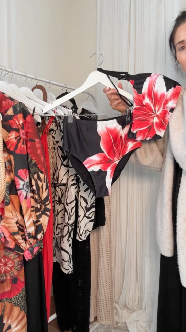 Save this… for your next vacation 🙌🏼☀️ I’m just shy of 5-7” for reference and will add sizing to these pieces below
Two piece swim: small 

#LTKSeasonal #LTKTravel #LTKgrwm