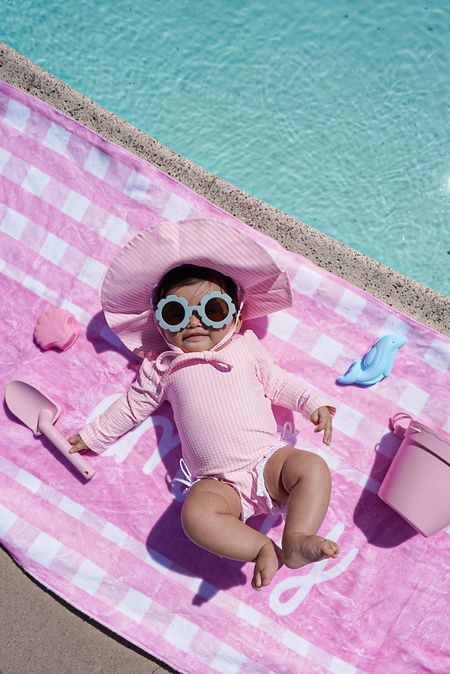 #ad #caden @cadenlane poolside chillen!

Baby, newborn, baby swim , swim suit, resort , baby swim, mini me , mommy and me 

#LTKfamily #LTKswim #LTKkids