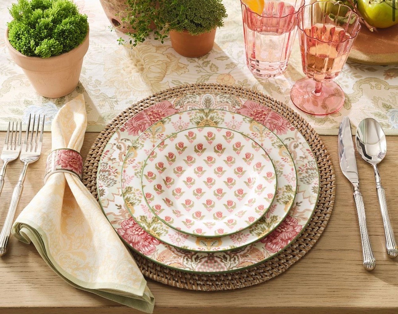 On sale now for $128!
Kravet, pottery barns

#LTKOver40 #LTKHome #LTKfoodie