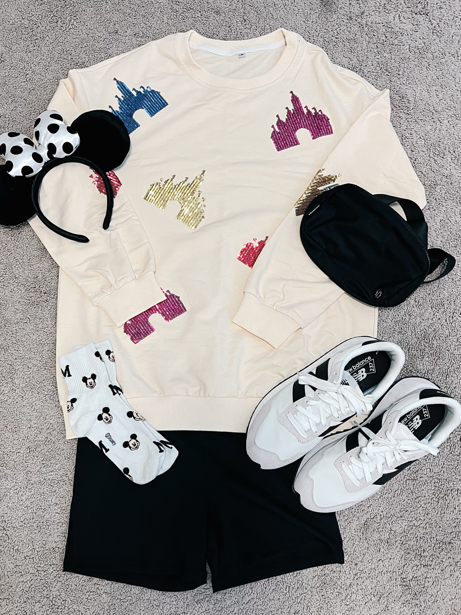 Disney world outfit idea


#LTKFindsUnder100 #LTKFindsUnder50 #LTKStyleTip