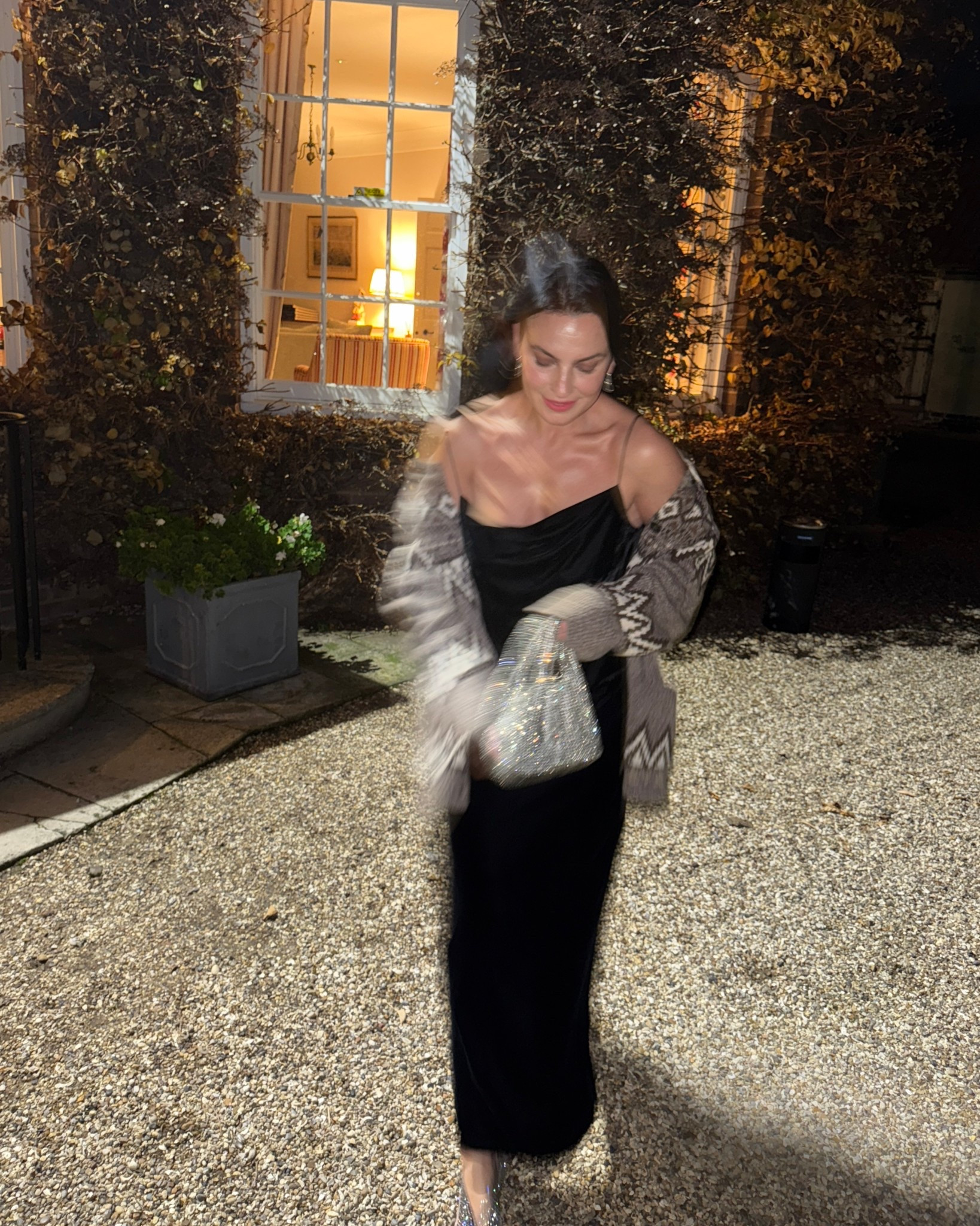 Winter velvet party outfit 

Black velvet skirt, velvet top, fair isle cardigan, party bag, party heels

#LTKwinter #LTKpartywear #LTKdatenight