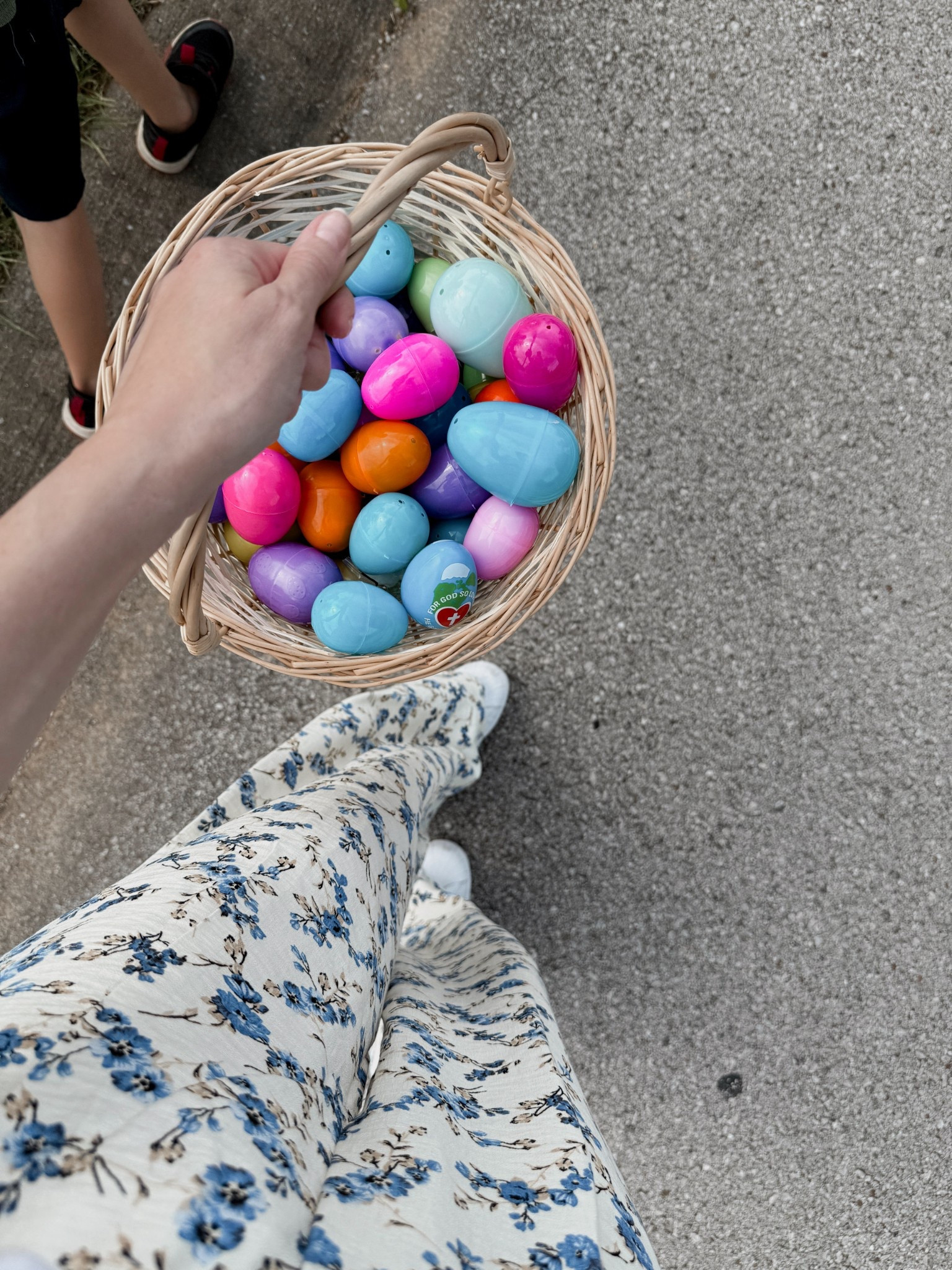 Floral pull on wide leg pants by BarbiGia. Spring summer casual outfit idea. Wide leg linen pants on sale. 


#LTKFindsUnder50 #LTKSaleAlert #LTKSeasonal