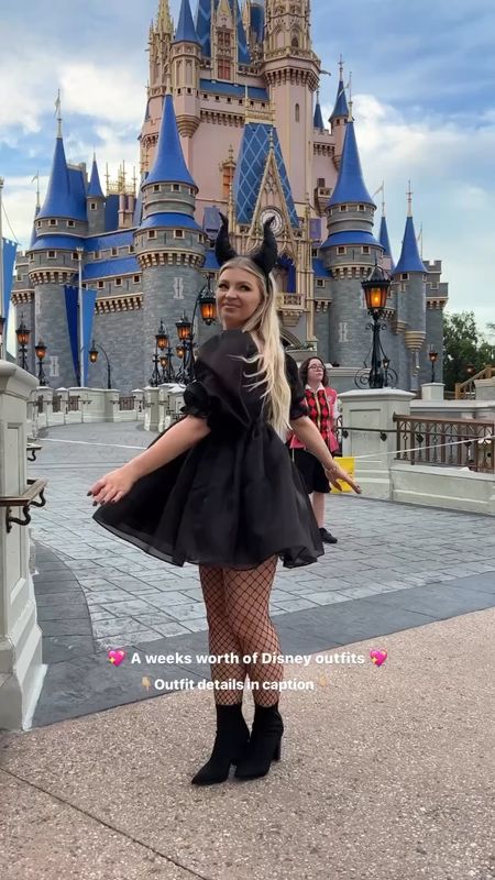 Disney outfits of the week 

Walt disney world outfits, disney outfits, disney Halloween

#LTKstyletip #LTKFind