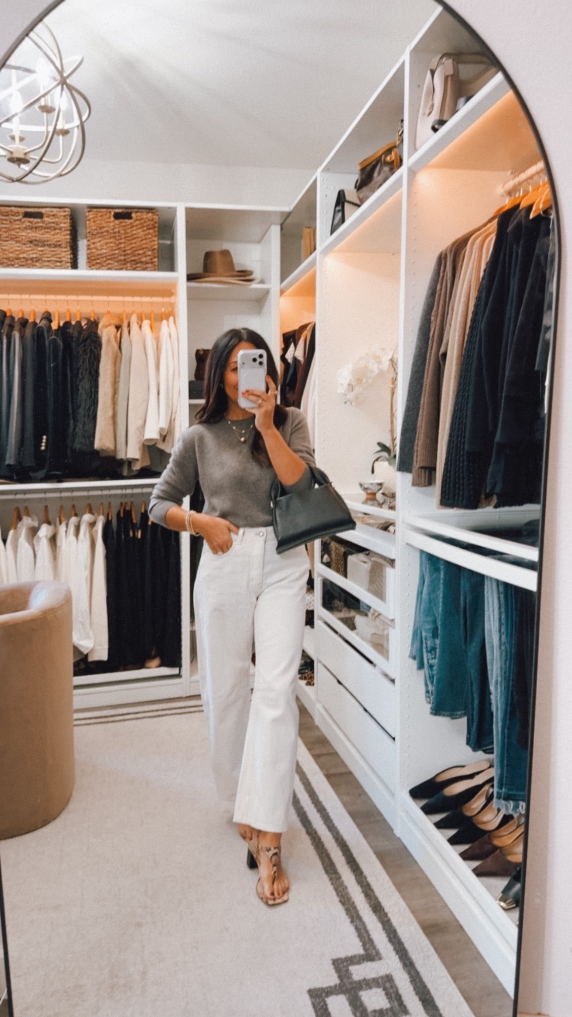 Jeans 25% off! Relaxed slouchy fit perfect for casual days👏🏽
They run big, I sized down 1 

#LTKootd #LTKSaleAlert #LTKOver40