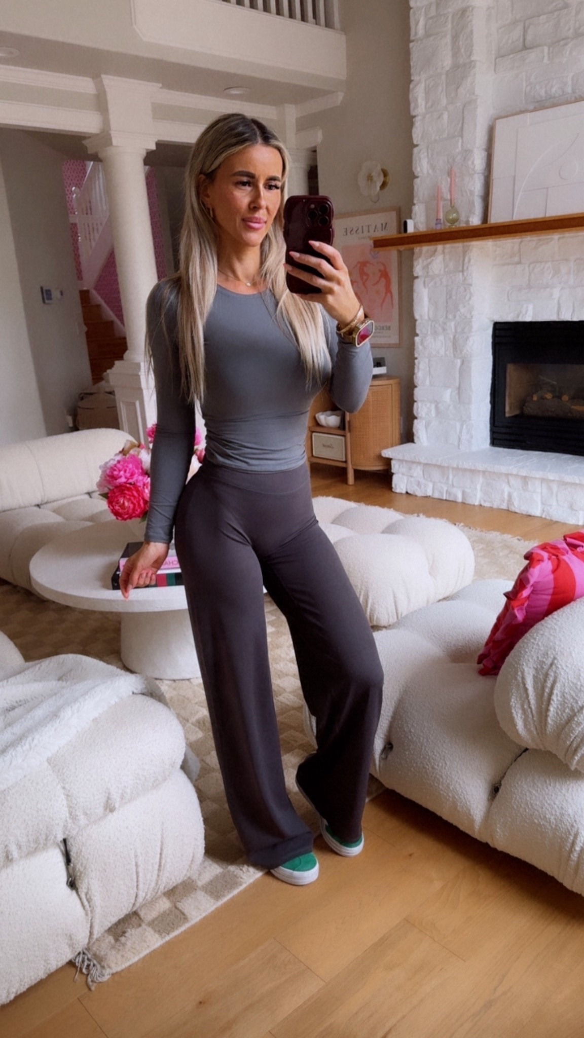 Amazon set. Top is like Skims dupe very buttery soft double lined very comfy in XS and bottoms very buttery soft in sz Small in length 33’ (I’m 5’5 tall). Paired with adidas shoes. 

#LTKootd #LTKActive #LTKfitnessgoals