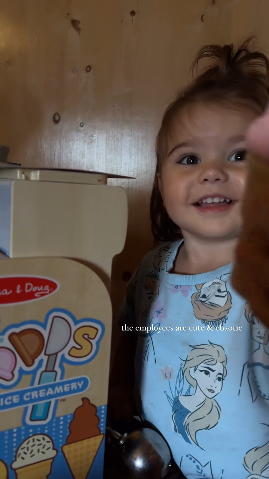 honey bought the kids this ice cream shop for her house & it’s been a hit! 


@Morgan.Speiser 
wood toys, melissa & Doug toys, pretend play, Christmas gift idea, toys for kids, birthday gift for kids, Santa gift. 

#LTKSeasonal #LTKVideo #LTKKids