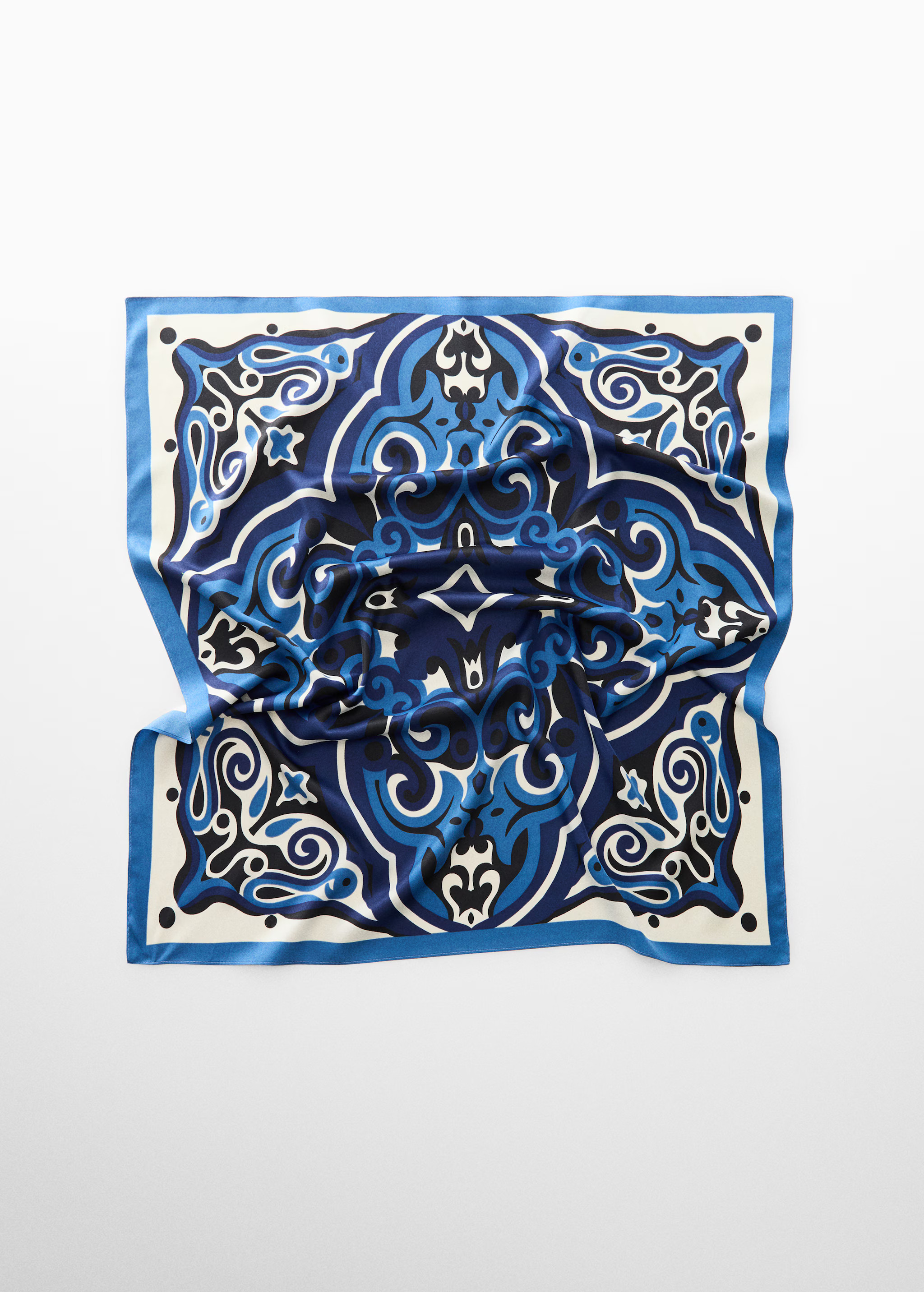 Printed scarf | MANGO (US)