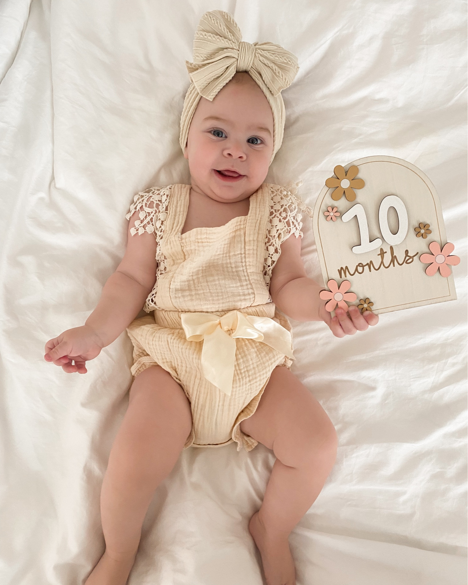 10 months with my sweet girl 💗👶🏼 

Baby girl outfits, baby girl style, baby girl spring outfits, baby girl summer outfits, baby girl fall outfits, baby lace romper, baby girl headband, baby month sign, Amazon baby clothing

#LTKFamily #LTKBaby #LTKStyleTip