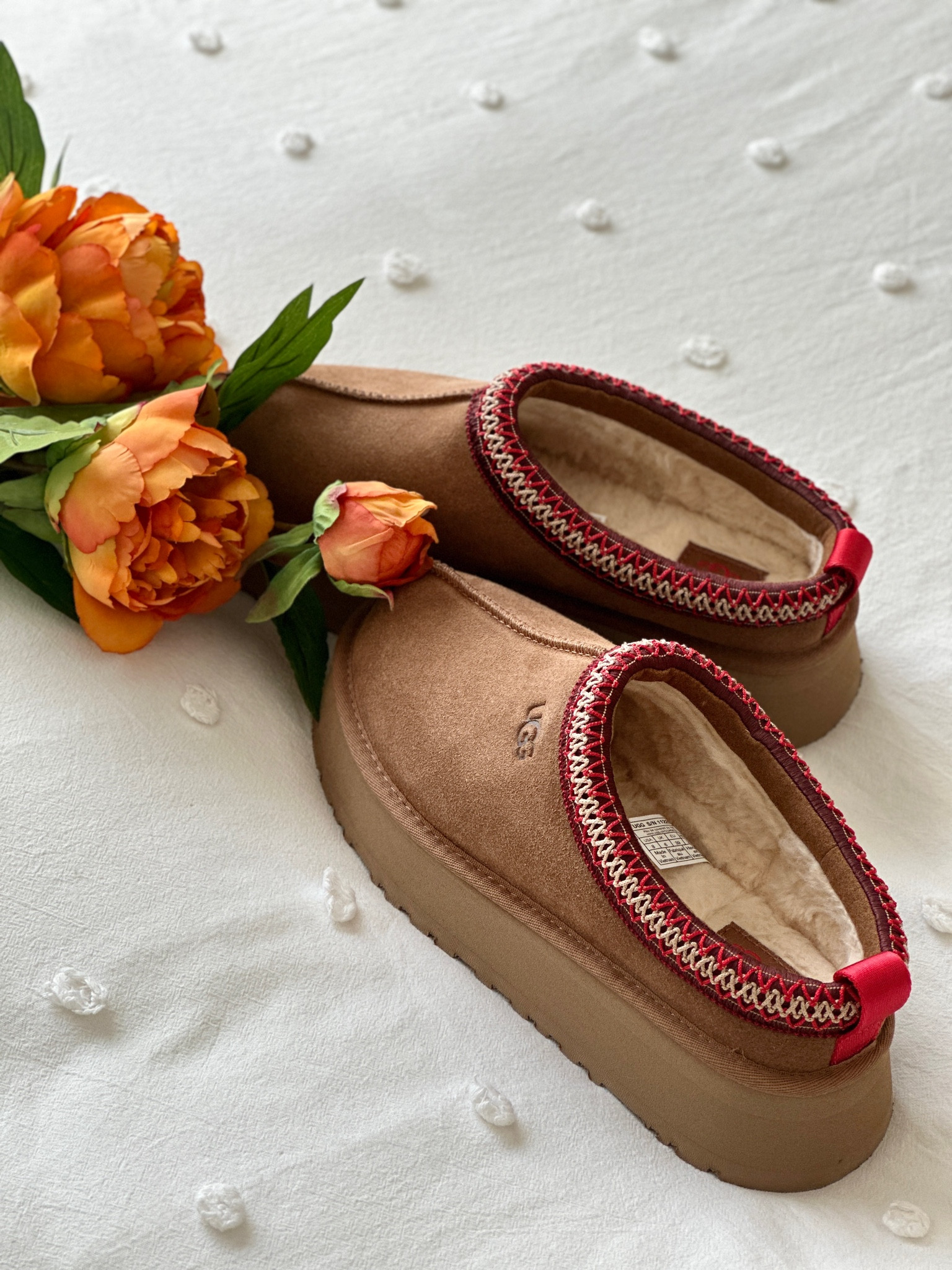 Cozy new slippers 

#LTKstyletip
