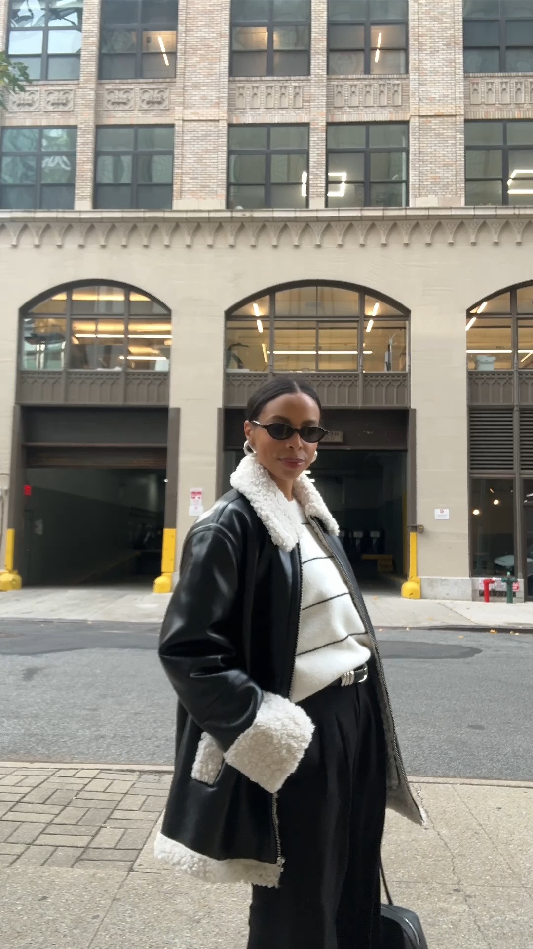 A statement coat without the effort. The vegan shearling trim gives it just enough drama while the relaxed fit makes it an easy winter staple. 

 

#LTKootd