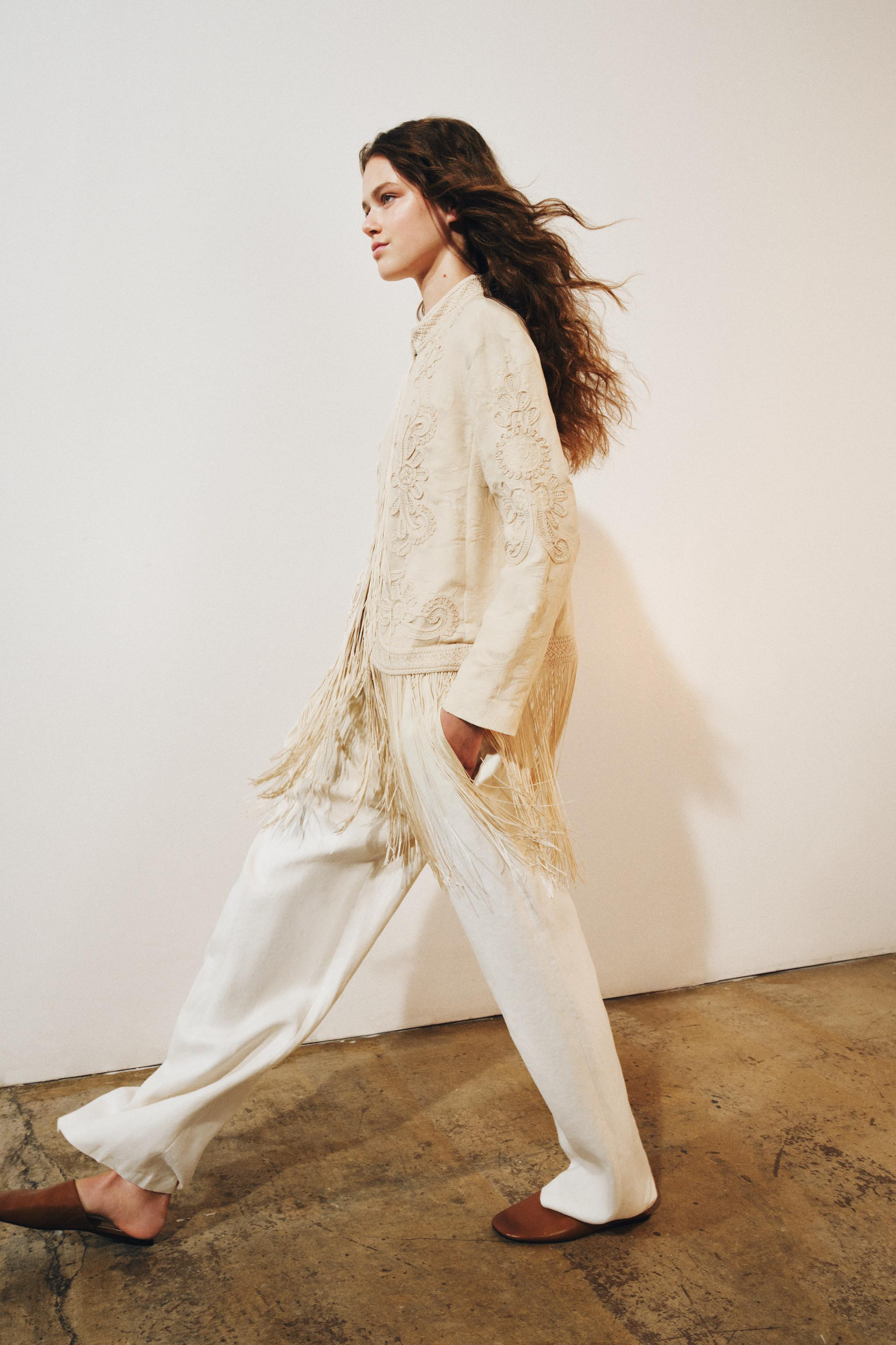 ZARA WOMAN COLLECTIONJacket made from cotton blend yarn. High neck and long sleeves. Featuring ma... | Zara UK