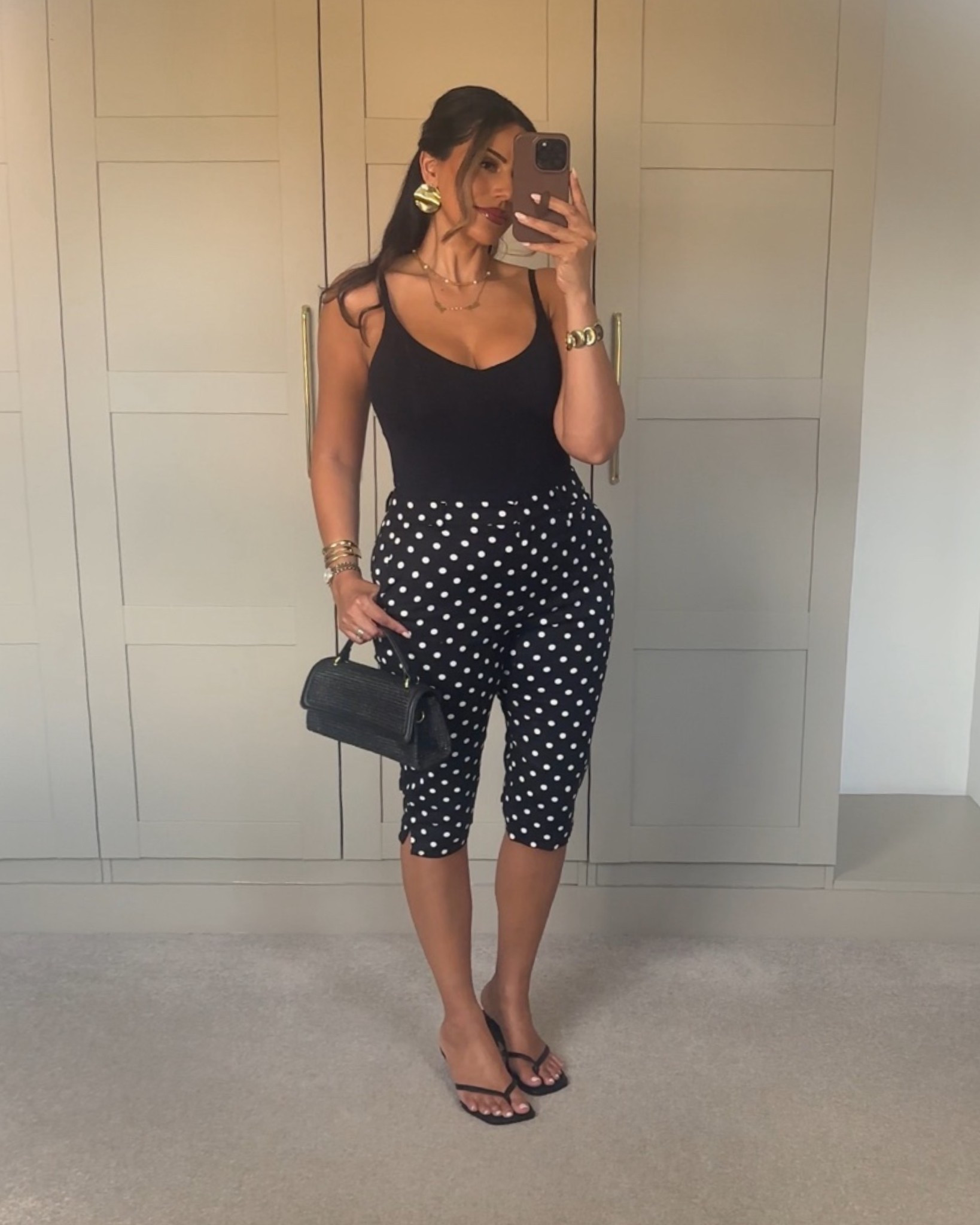 Weekend dinner and drinks outfit!
I wear a size 12 in the capris

#LTKsummer #LTKeurope #LTKdatenight