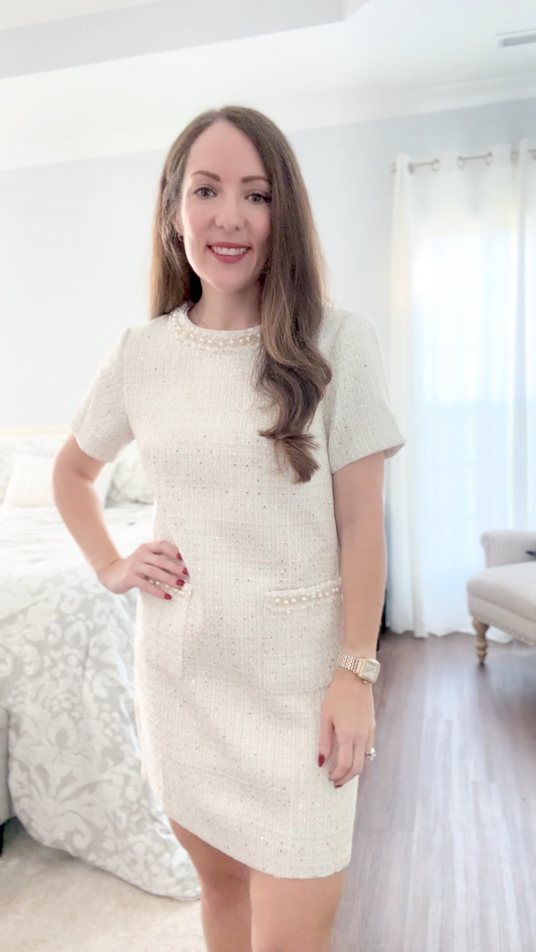 This mini dress is winter white perfection with the sparkly sequin tweed 🤍 wearing size 2 XS