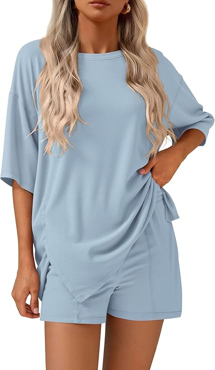 KIRUNDO 2 Piece Sets for Women Summer Lounge Sets Casual Oversized Tshirts Shorts Matching Airpor... | Amazon (US)