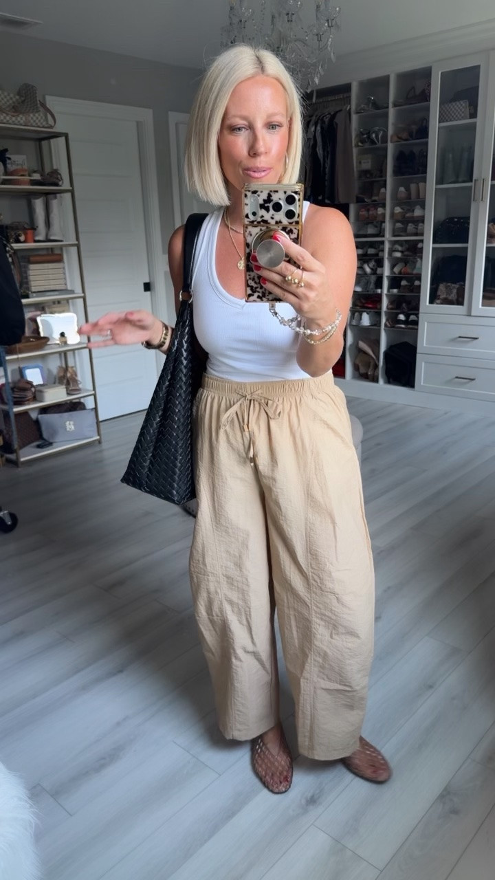 Top small
Pants medium
Shoes run big

#LTKSaleAlert #LTKootd #LTKmomlife
