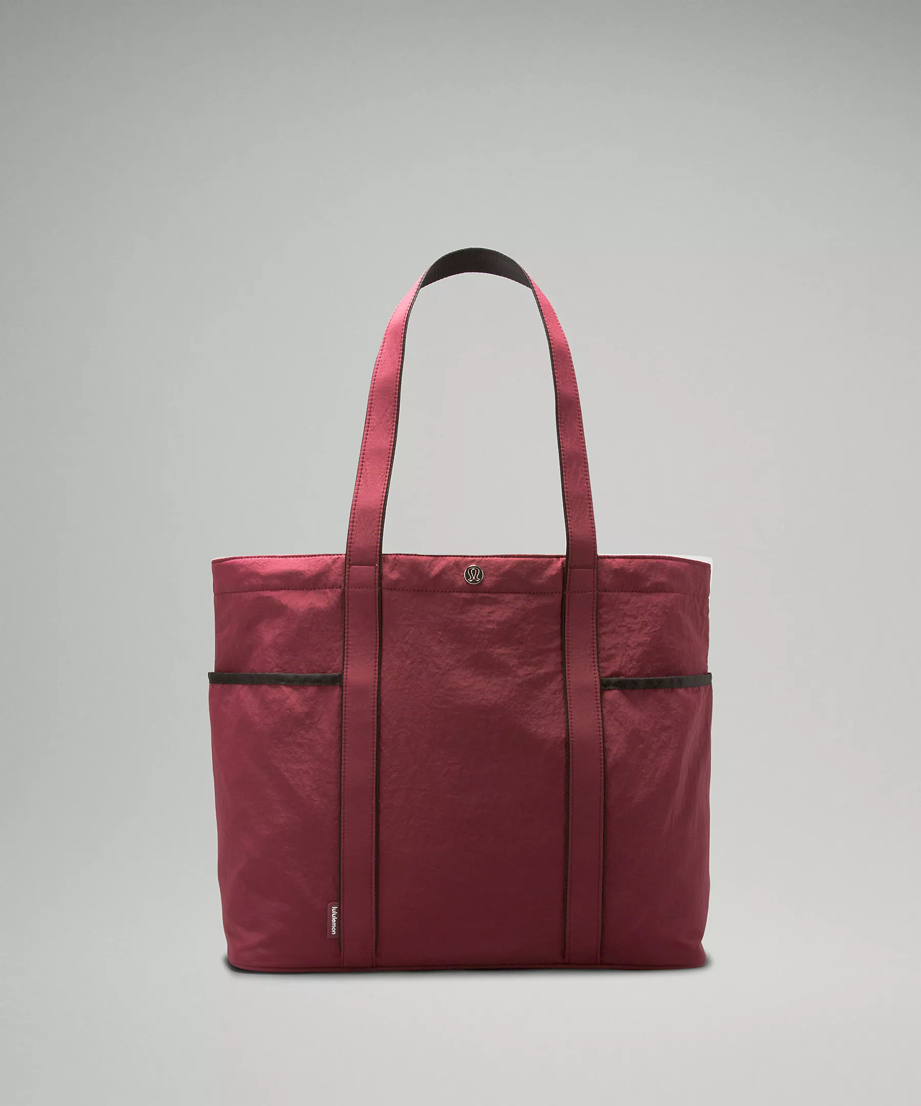 Daily Multi-Pocket Tote Bag 20L | Unisex Bags,Purses,Wallets | lululemon | Lululemon (US)