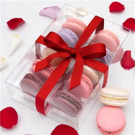 Valentine's Day Macarons | GourmetGiftBaskets.com