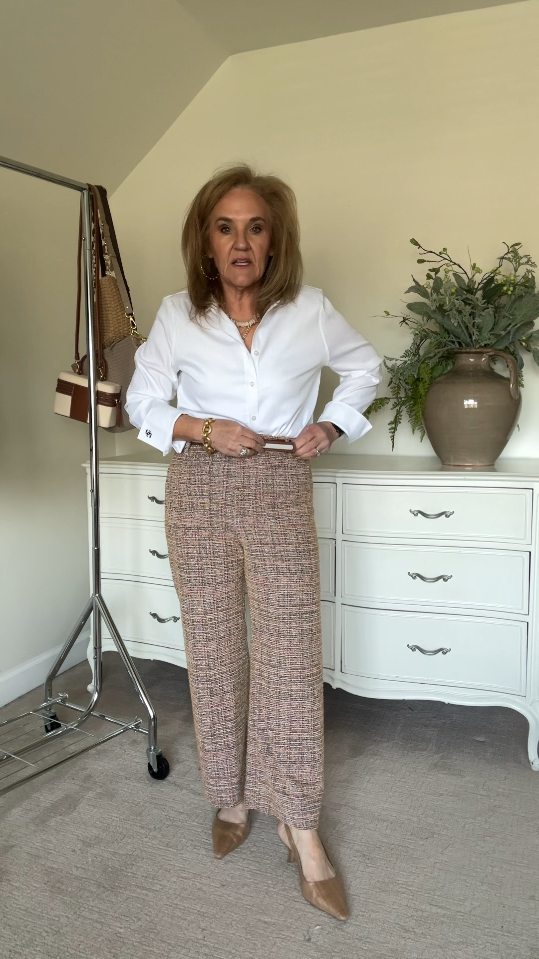 Knit boucle Colette pants size 29 reg
Chicos no iron white blouse size 1.0
Loft belt is a MUST HAVE 
Slingbacks have been a favorite donated shoe. Highly recommend I do size up a half to accommodate for my toes. I can wear them several hours.

Work outfit, spring outfit, spring shoes, Sam Edelman slingbacks

#LTKWatchNow #LTKShoeCrush #LTKOver40