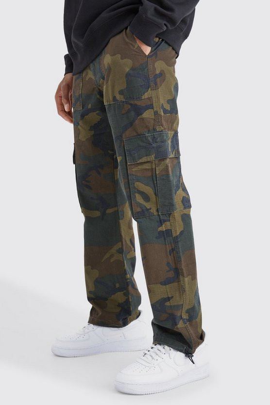 Straight Leg Camo Trouser | boohooMAN (US & Canada)