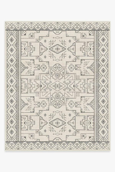 Leelu Black & White Rug | Ruggable