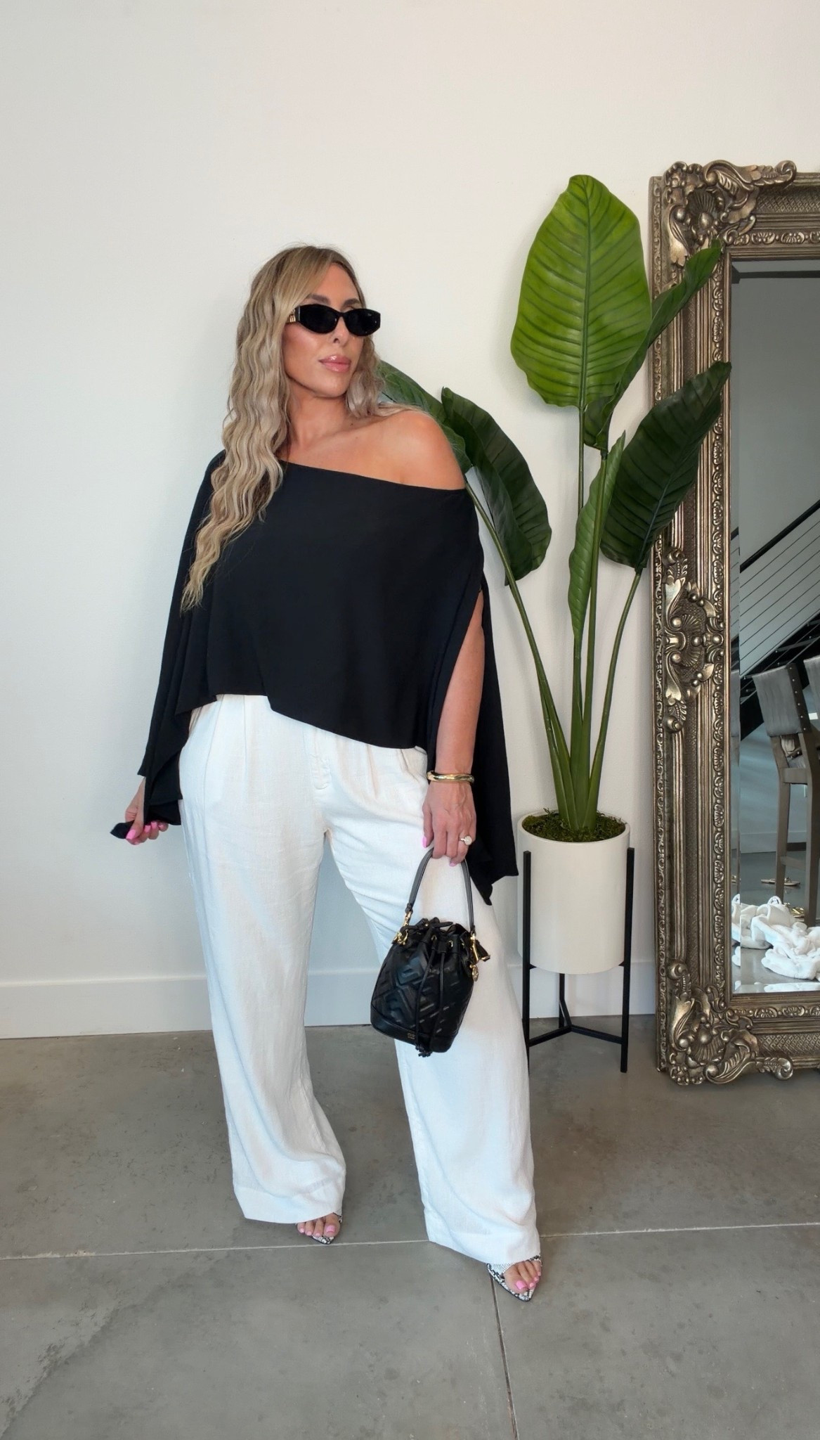 midsize elevated casual outfit 

top part of a set XL

white linen blend pants 31L (12) in the curve love. Abercrombie pants come in 2 fits:
Classic and Curve Love. The curve love gives 2 extra inches in the butt/thigh. Typically I am a 31 L (12) in Curve Love but I can also wear the 32 L (14) the classic cut

@abercrombie 

miu miu sunnies also linked the amazon version 

#LTKootd #LTKMidsize #LTKTall

#LTKootd #LTKTall