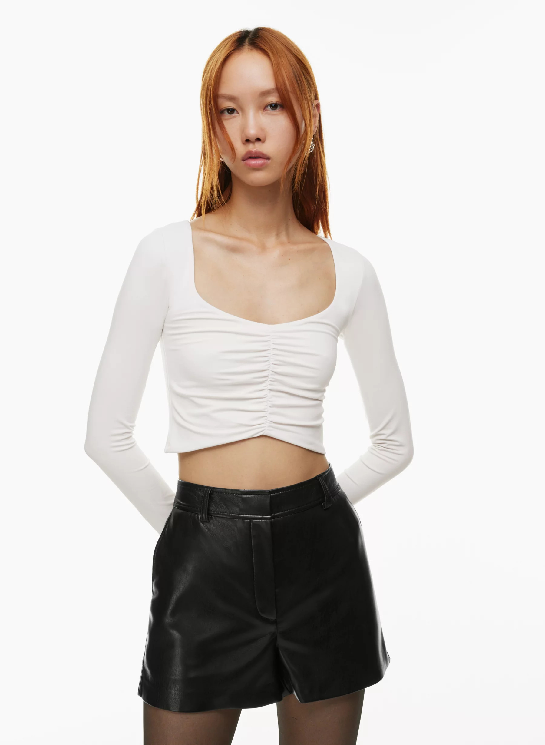 CONTOUR DYNAMO LONGSLEEVE | Aritzia
