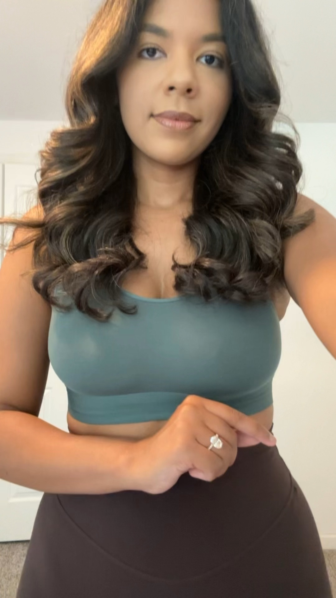 My fav no front seam leggings! Vitality find! Wearing medium- i think this material compares more to align than the new breezeway leggings 

#LTKFindsUnder100 #LTKFitness #LTKStyleTip