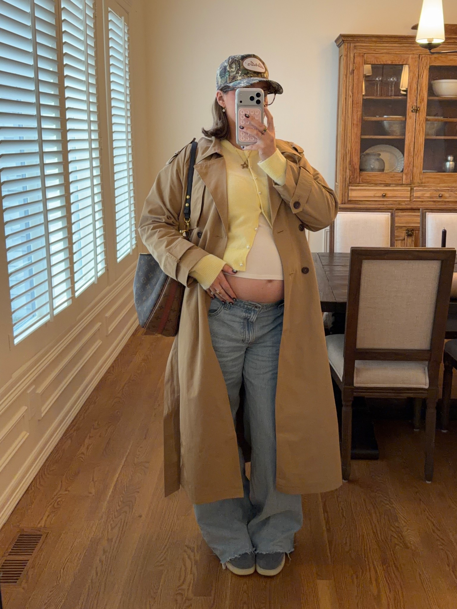 Jeans size 31 I went up two sizes for pregnancy! The best slouchy low rise jeans at a great price. Size L in yellow sweater. Medium petite (I’m 5’ 5”) in trench it’s gorgeous and water resistant!! It runs large a medium fits fine 

#pregnancystyle #Abercrombie #springstyle #lowrise

#LTKootd