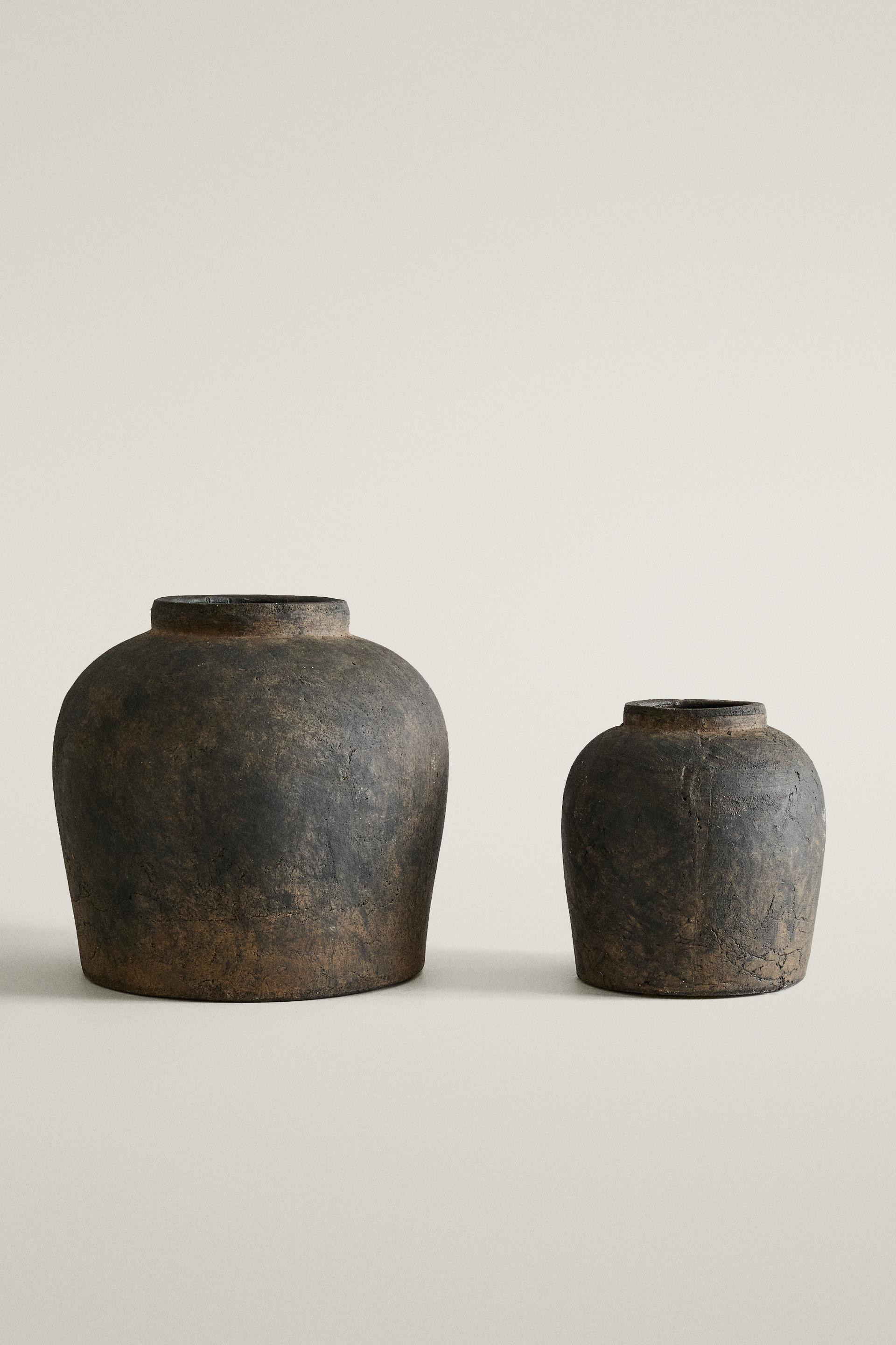 DISTRESSED TEXTURE CERAMIC VASE | Zara US